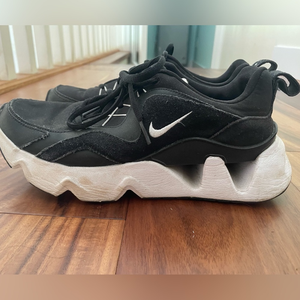 NIKE RYZ 365